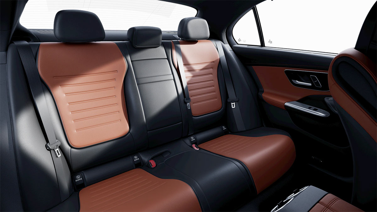 Mercedes-Benz-AMG C 43 4MATIC - Ảnh 15